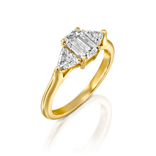 Load image into Gallery viewer, 2.5 Carat 14K Yellow Gold Diamond &quot;Monica&quot; Engagement Ring