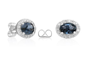 1.75 Carat Sapphire and 0.25 Diamonds Earrings - 14 kt. White gold - Earrings