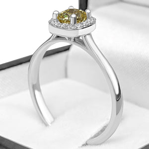 0.65 Cttw Fancy Diamond - 14 kt. White gold - Ring