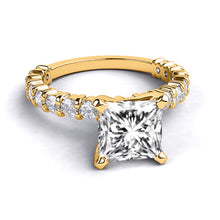 Load image into Gallery viewer, 2.9 Carat 14K Yellow Gold Diamond &quot;Gloria&quot; Engagement Ring