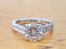 Load image into Gallery viewer, 1.5 Carat Round Diamond Engagement Ring - Diamonds Mine
